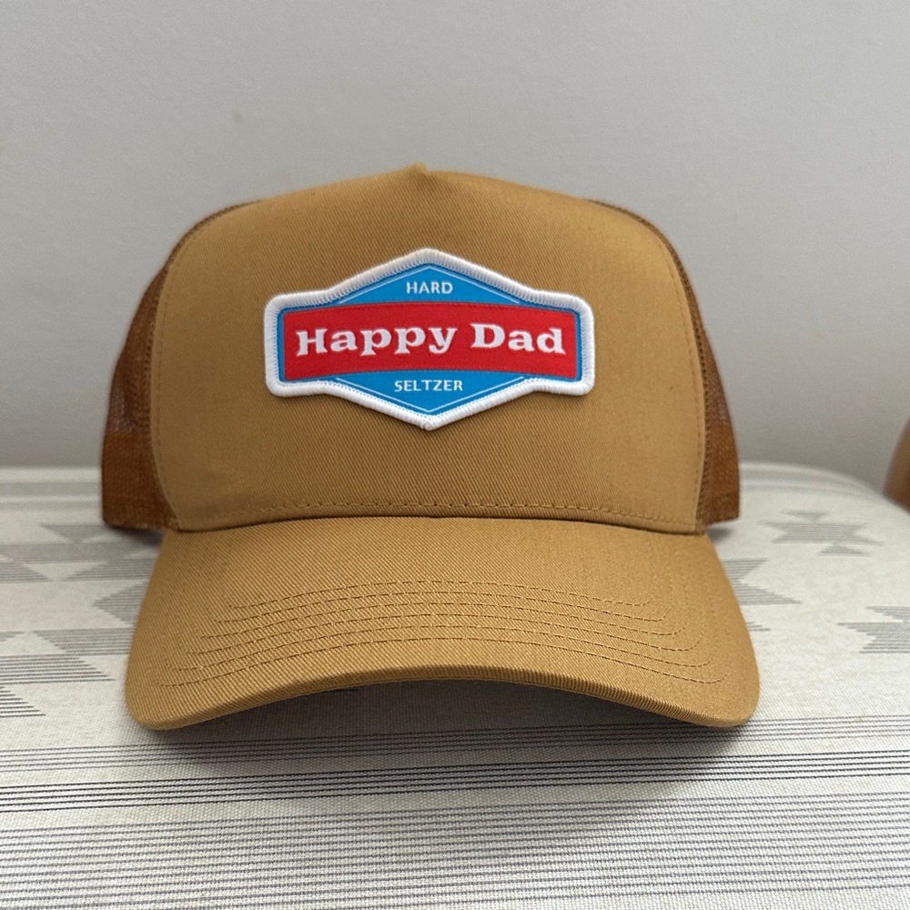 Happy Dad Seltzer Brown Cap NWT